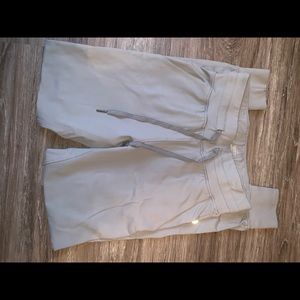 Zyia Heathered Gray Ascend Joggers